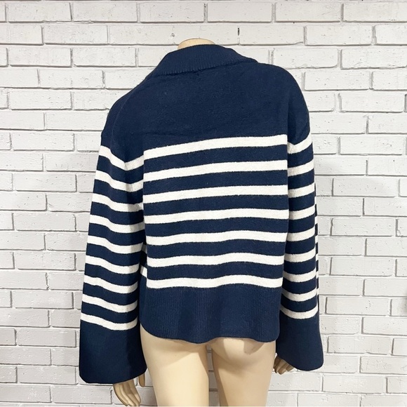 J.Crew Chunky crewneck sweater in Supersoft yarn - Picture 6 of 11